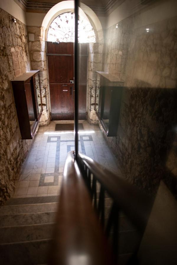 Corner Cavour Apartment Sassari Exterior photo